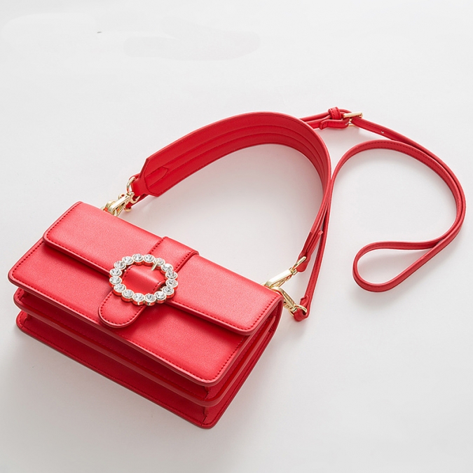 New trend red shoulder  Messenger bag with round bucket 