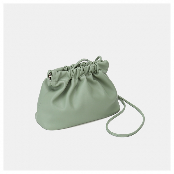 Top selling soft smooth eco-frienly  leather dumpling bag for girl 