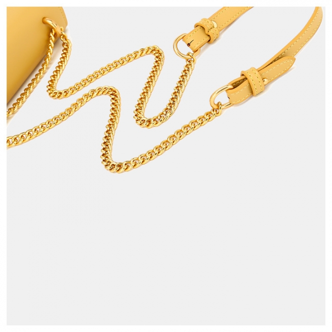 New Design Female Small Golden Chain Sling Shoulder Bag With Mentallic Lock 