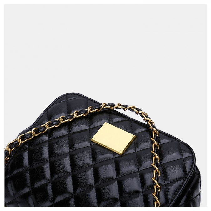Wholesale branded pu leather  quilted shoulder bag for women 