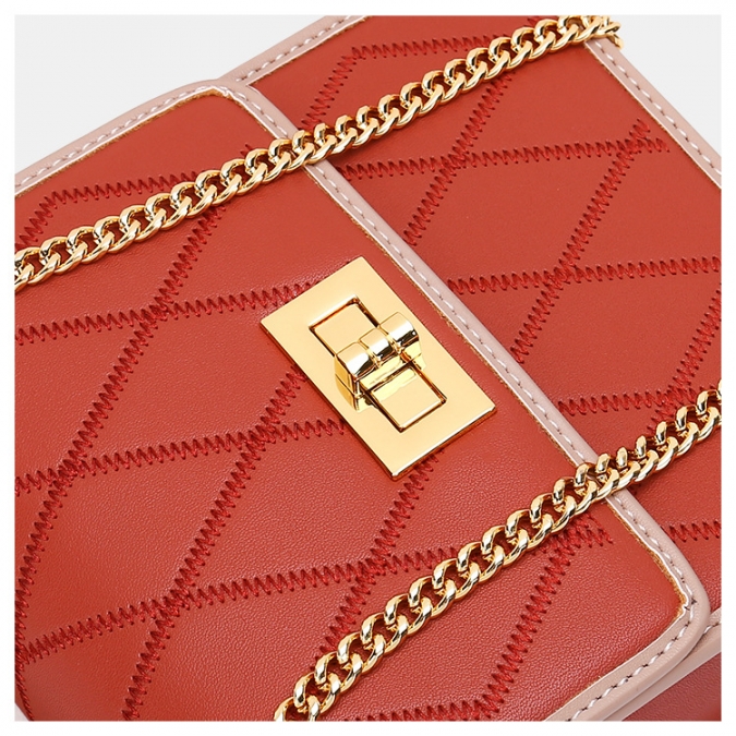 Guangzhou bag factory trendy quilted  shoudler bag leather handle bag 