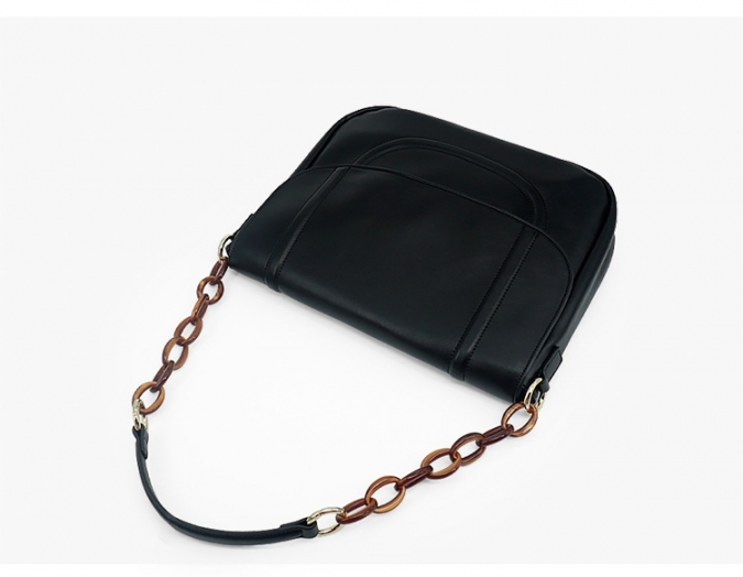 soft pu leather shoulder handbag wit acrylic chain strap 