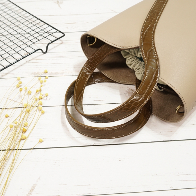 New ODE Products With Top Handle Crossbody Bag 