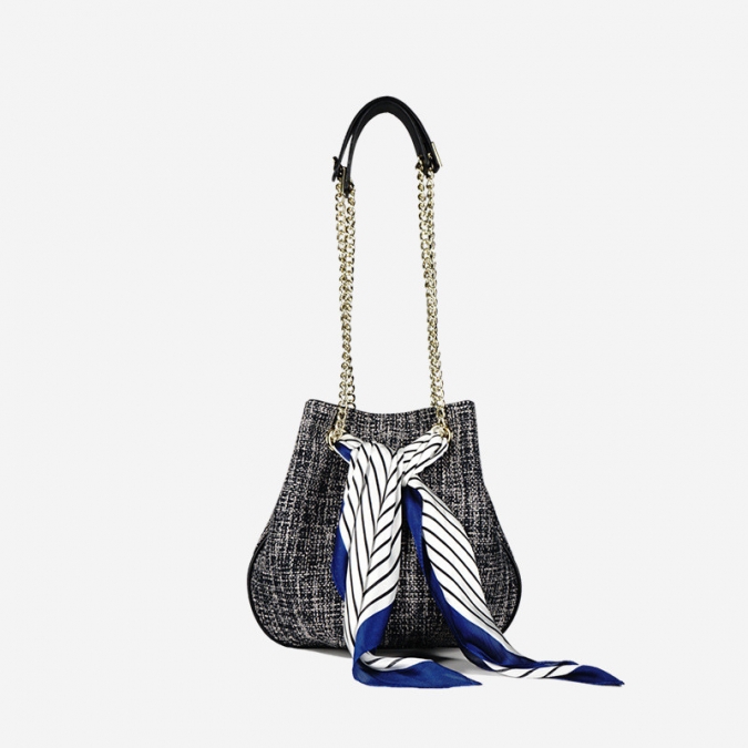 Professional Chain Bucket Bag Single Shoulder Crossbody Bag Woven With Drawstring Supplier