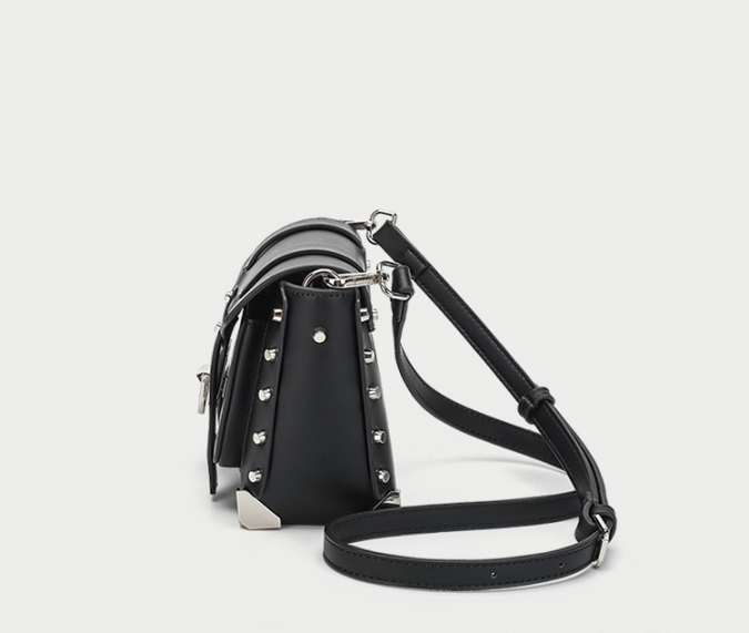 Popular Lady PU Leather Crossbody Lock Bag With Studs 