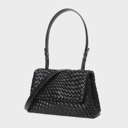 Manufacturer of leather bag